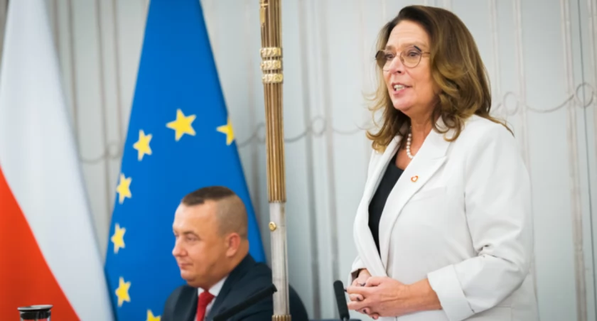 Małgorzata Kidawa - Błońska nową Marszałkinią Senatu. Wybrano 4 wicemarszałków