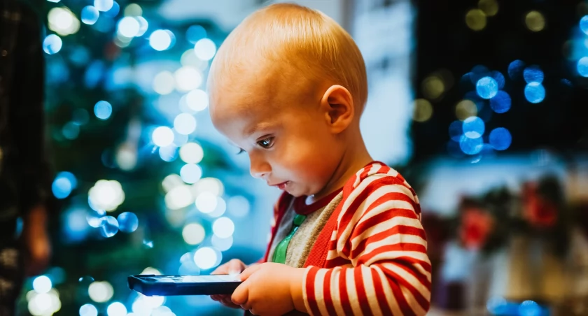 Zakaz dostępu do social mediów dla dzieci i nastolatków?