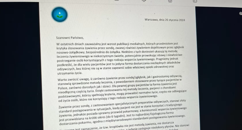 Polskie Towarzystwo Żywienia Pozajelitowego, Dojelitowego i Metabolizmu wydało oświadczenie dot. karmienia przez sondę