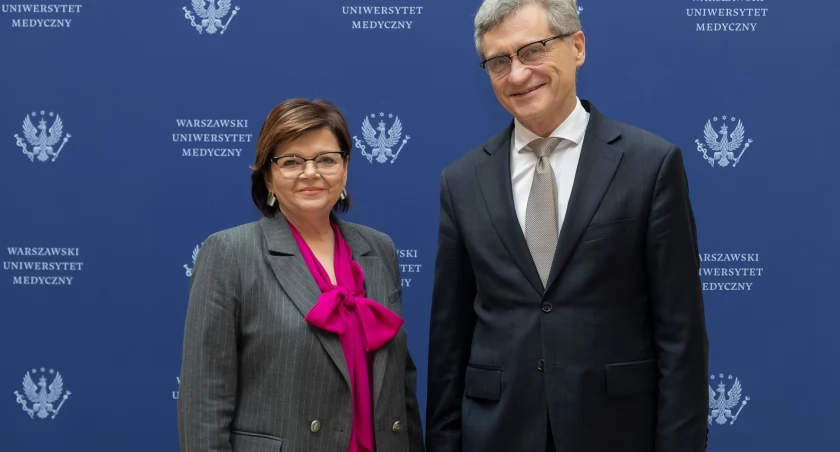 Minister zdrowia Izabela Leszczyna z pierwszą wizytą. Wybrała Warszawski Uniwersytet Medyczny