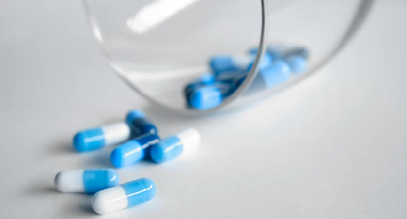 Badanie: cresomycin - nowy antybiotyk sprytniejszy niż „superbakterie”