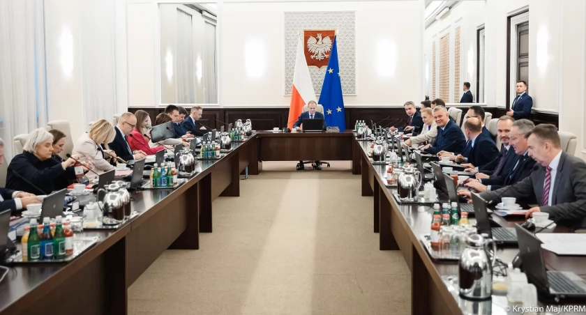 Rząd bierze zmiany w składce zdrowotnej na tapet. Leszczyna: propozycje zmian w tym tygodniu. Premier tego oczekiwał