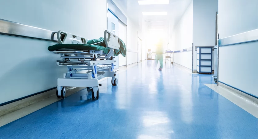 Szpitale z nadwykonaniami za poprzedni rok dostaną pieniądze w ryczałcie