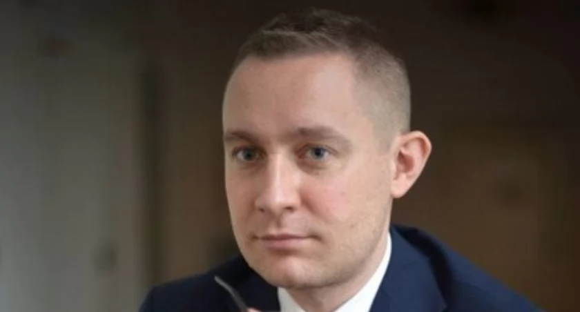 Kolejne zmiany w Ministerstwie Zdrowia. Rezygnację złożył Dariusz Poznański, dotychczasowy dyrektor Departamentu Zdrowia Publicznego