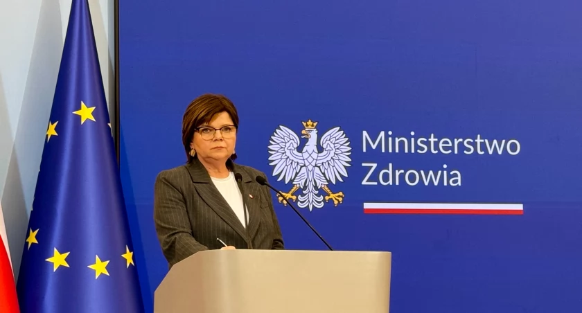 Ile osób między 15 a 17 r.ż. skorzystało z tabletki 