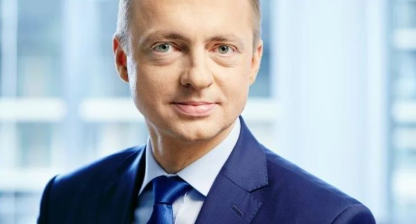 ZUS: wpłaty na ubezpieczenie zdrowotne wyższe niż w zeszłym roku