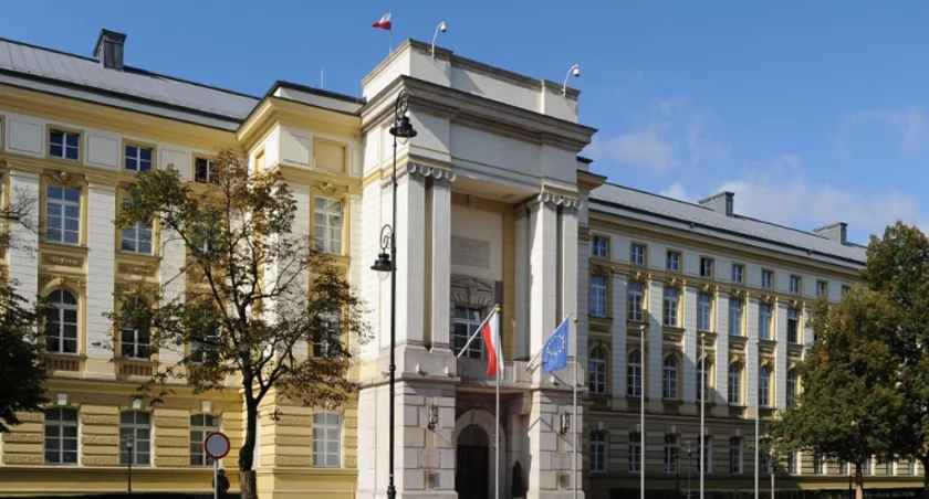 Rząd planuje zmienić system zachęt do studiów na wybranych kierunkach medycznych