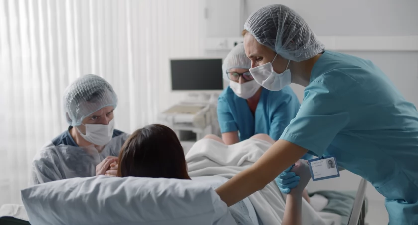 Pielęgniarki chcą zarabiać więcej, MZ mówi, że na razie nie ma pieniędzy