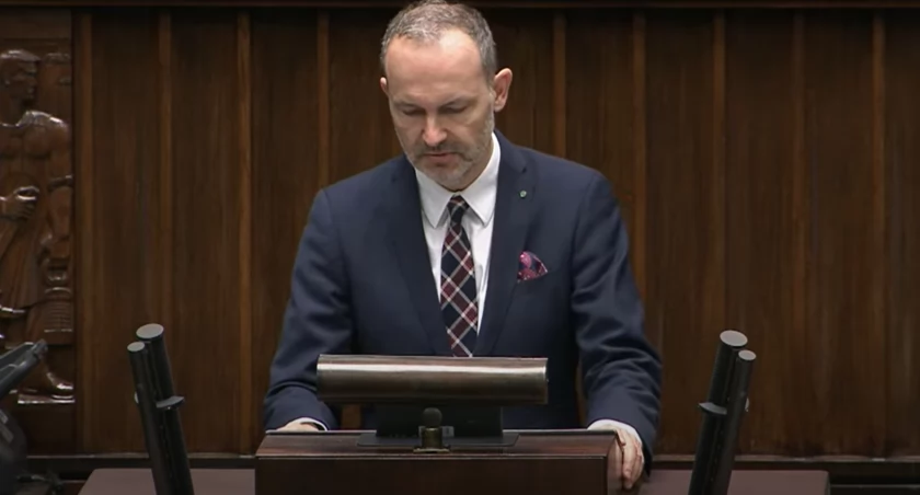 Wakacje składkowe - projekt po pierwszym czytaniu w sejmie trafił do komisji