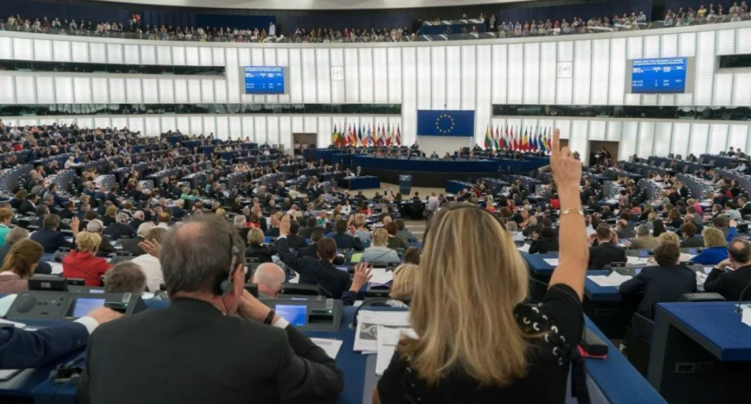 Nowe regulacje dotyczące danych pacjentów przyjęte przez Parlament Europejski