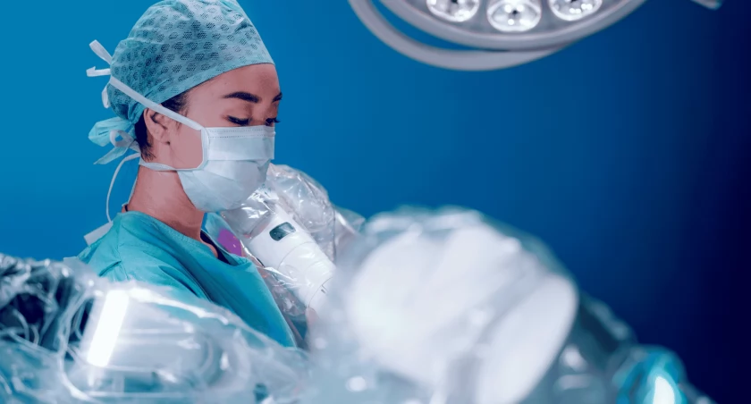 CMR Surgical wprowadza do Polski aplikację Versius Clinical Insights