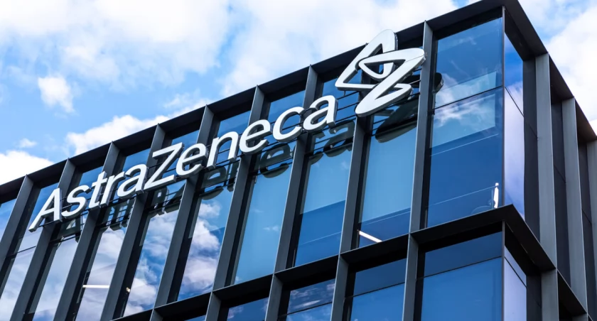 AstraZeneca kupuje firmy prowadzące zaawansowane badania kliniczne. Chce wprowadzić do sprzedaży 20 nowych leków