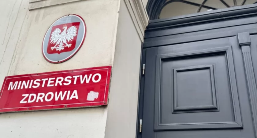 Zmiany organizacyjne w Ministerstwie Zdrowia. Powstaną nowe departamenty i stanowiska
