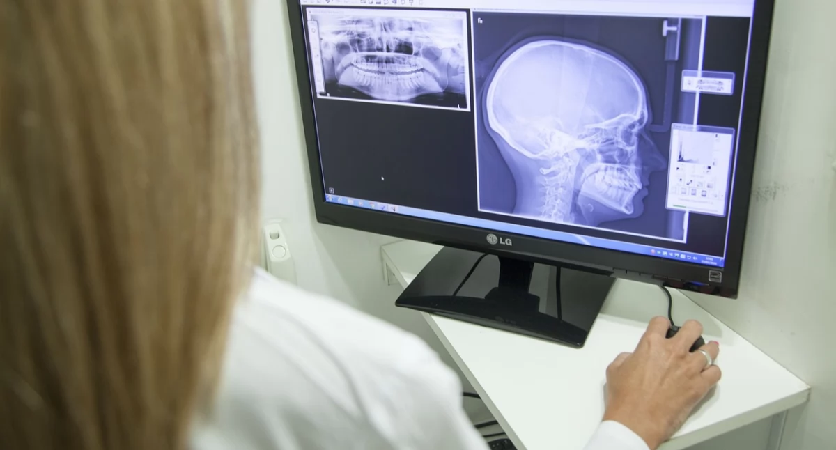 Panaceum na biurokrację? Lekarz dyktuje, system zapisuje