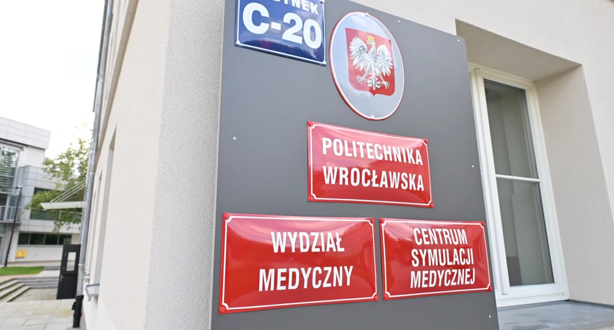 Politechnika Wrocławska będzie kształcić lekarzy. Jest zielone światło od PKA