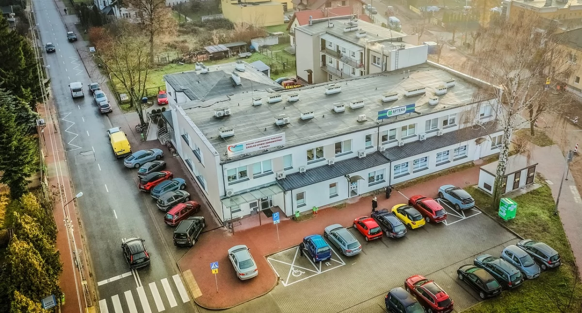 Nowe terminy naboru wniosków dla POZ w ramach Programu FEnIKS. Na stole 180 mln zł