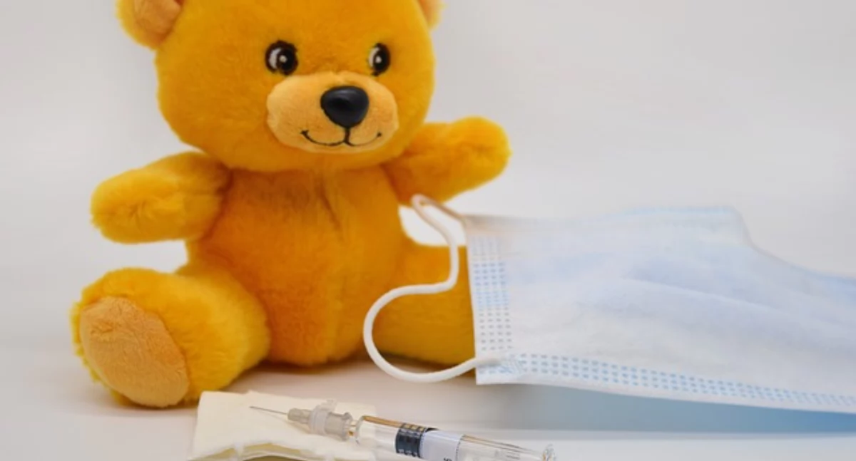 Ekspert Szpitala Karowa: szczepienia przeciwko HPV warto wykonać w każdym wieku
