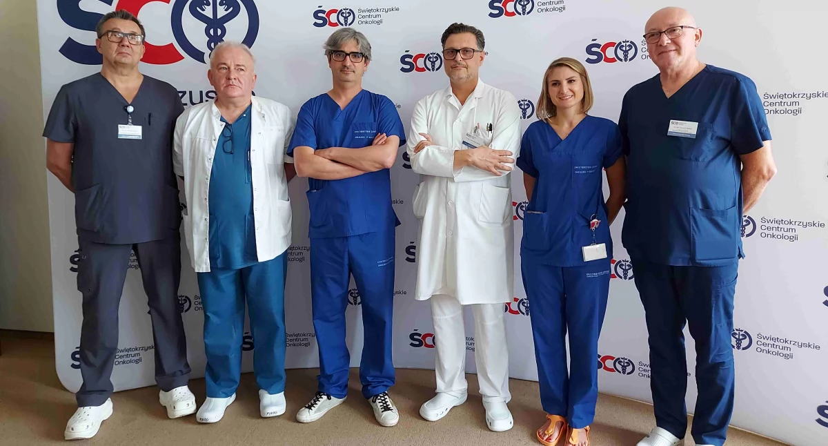 Świętokrzyskie Centrum Onkologii. Pierwsza w Polsce robotyczna lobektomia (usunięcie płata płuca) za pomocą zaledwie jednego nacięcia