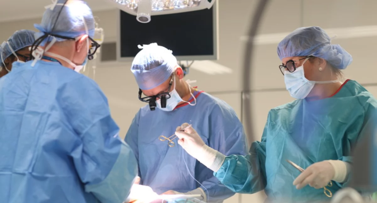 Przełomowa operacja w Gdańsku: jednoczesny przeszczep płuc i nerek