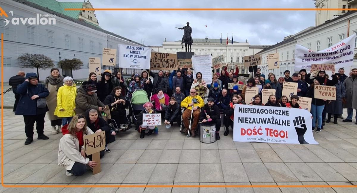 Fundacja Avalon wspiera strajk dotyczący Ustawy o Asystencji Osobistej dla OzN