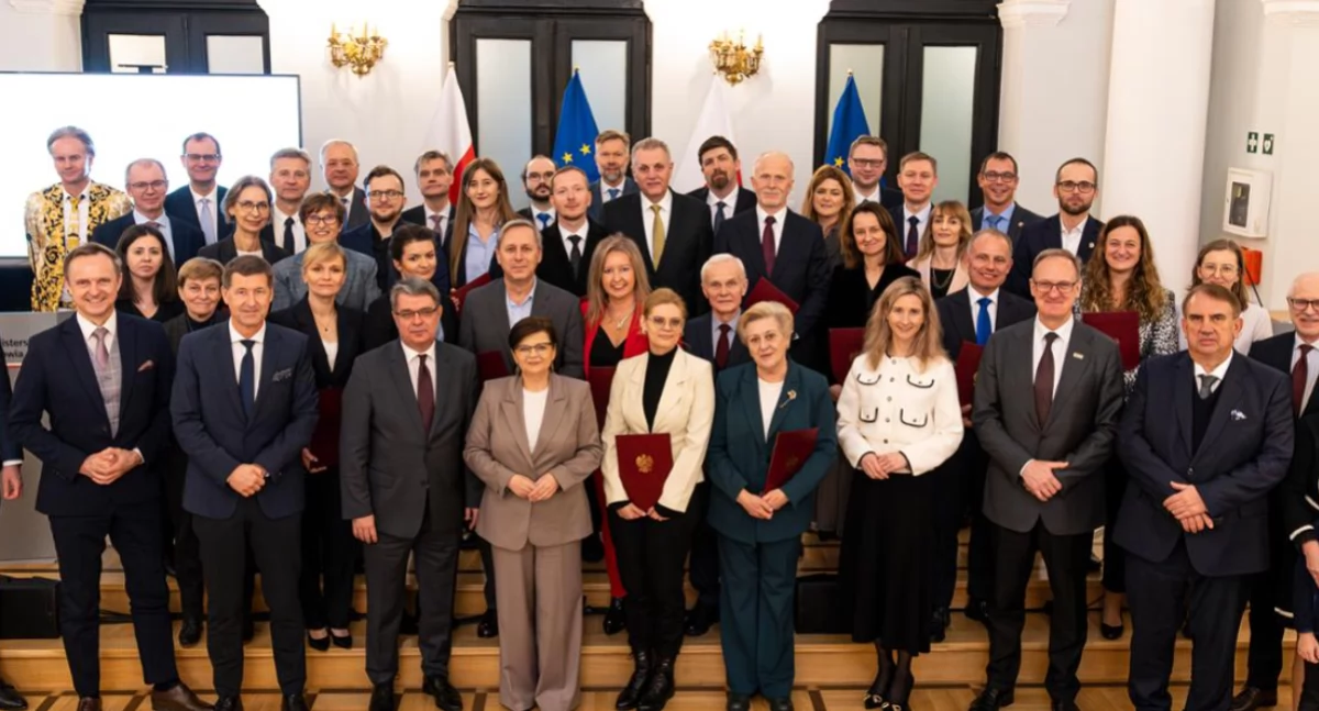 Izabela Leszczyna wręczyła nagrody nauczycielom akademickim za wybitne osiągnięcia w nauce