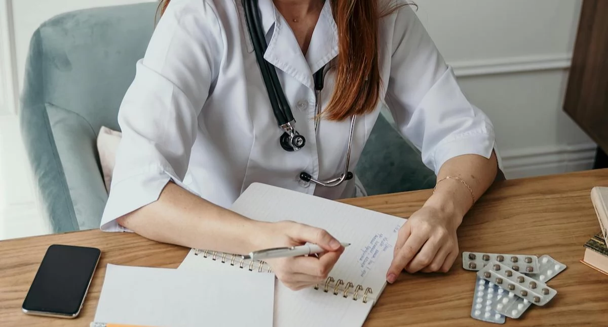 Pierwszy na świecie test krwi na endometriozę coraz bliżej. Naukowcy podali datę