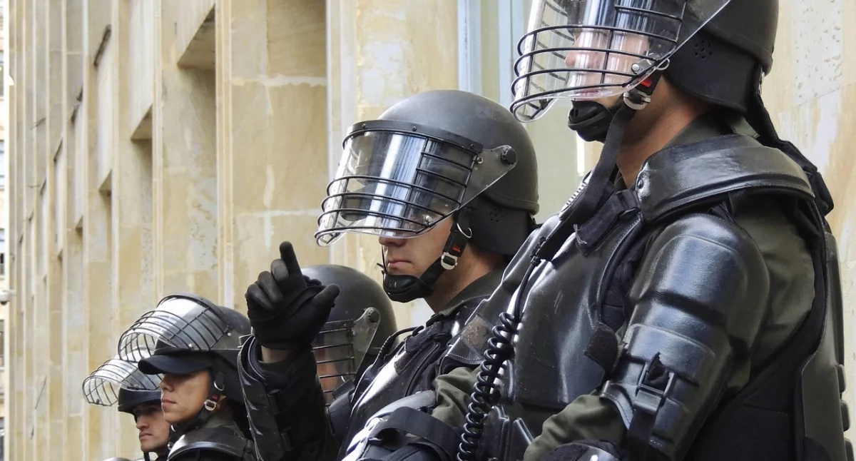Co lekarz może powiedzieć policji o pacjencie? Są wytyczne