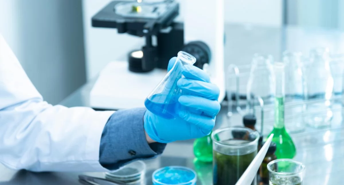 Nowy nanosystem daje nadzieję na lepszą diagnostykę i leczenie raka języka