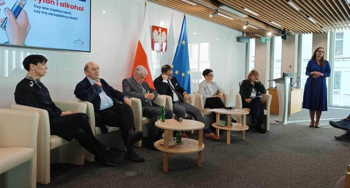 Co trzeci 15-latek upił się przynajmniej raz w życiu - wyniki badania ESPAD