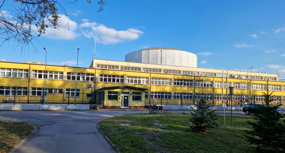 Reaktor jądrowy MARIA wstrzymał pracę. Co to oznacza dla medycyny?
