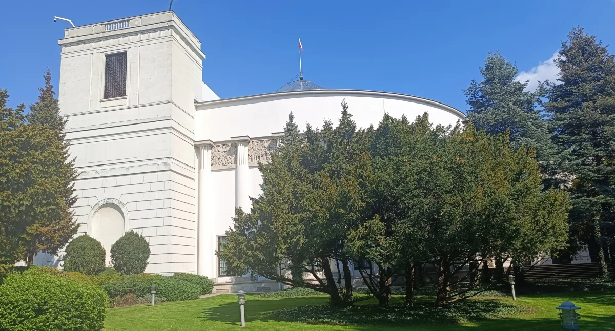 W sejmowym zespole aptecznym rozmawiano o zmianach w ustawie AdA, ale skończyło się na wyłożeniu swoich punktów widzenia