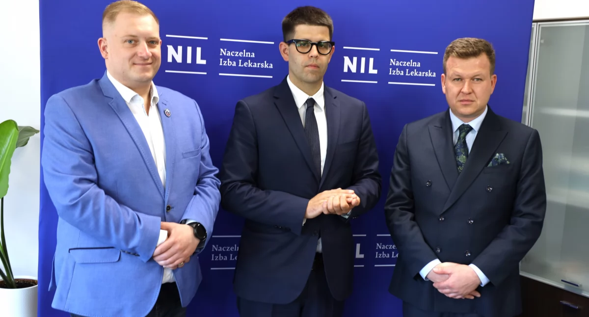Współpraca Naczelnej Izby Lekarskiej z samorządem ratowników medycznych