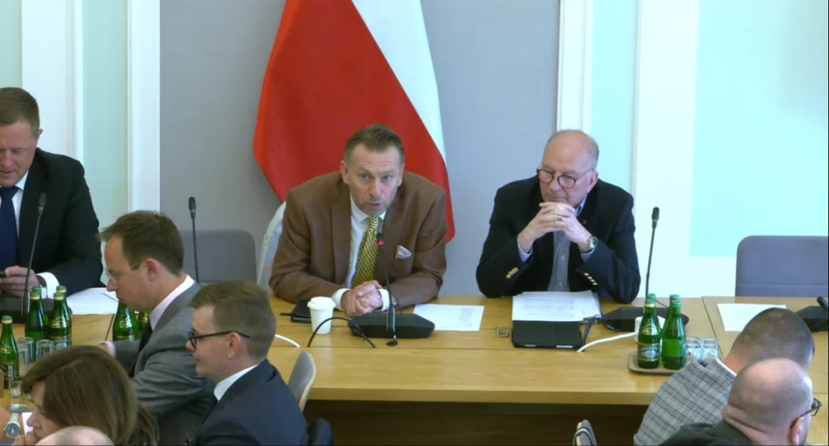 TOP 10 najmocniejszych wypowiedzi podczas posiedzenia parlamentarnego zespołu aptecznego
