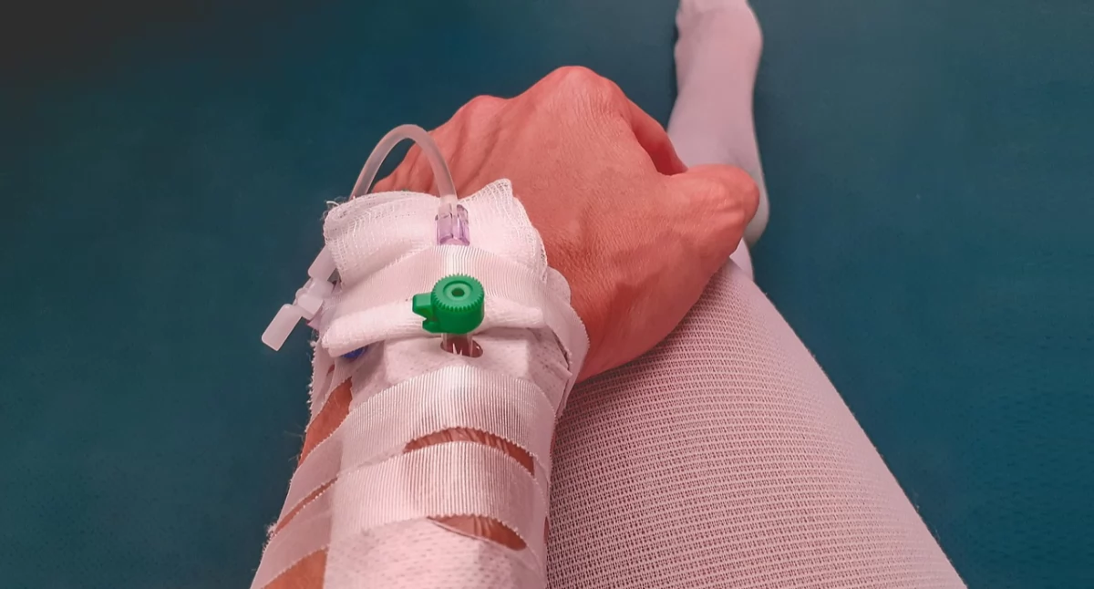 Ozymertynib i pembrolizumab na liście refundacyjnej. Eksperci: „To przełom dla pacjentów”