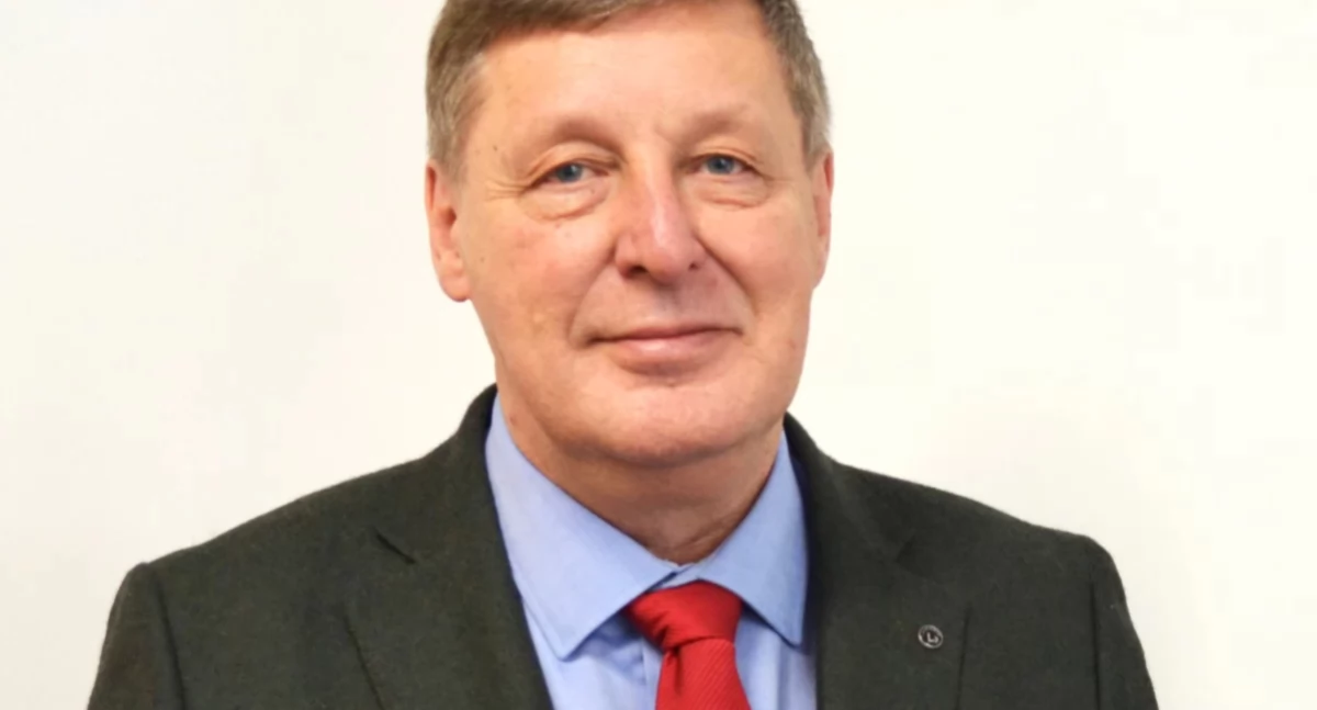 Ekspert NIZP-PZH ostrzega: Polska potrzebuje twardego kursu wobec e-papierosów i nowatorskich wyrobów tytoniowych