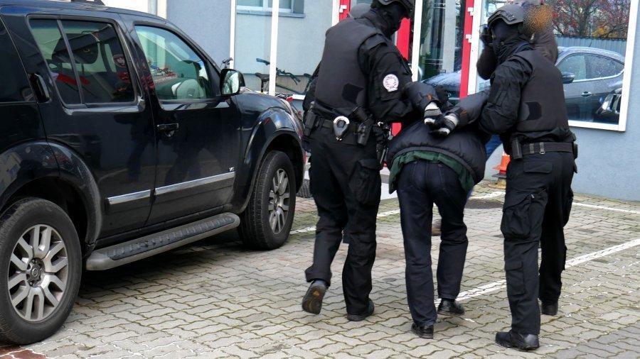 CBA rozbiło grupę przestępczą wywożącą leki za granicę