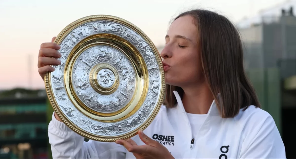 Iga Świątek wygrywa Wimbledon, a 