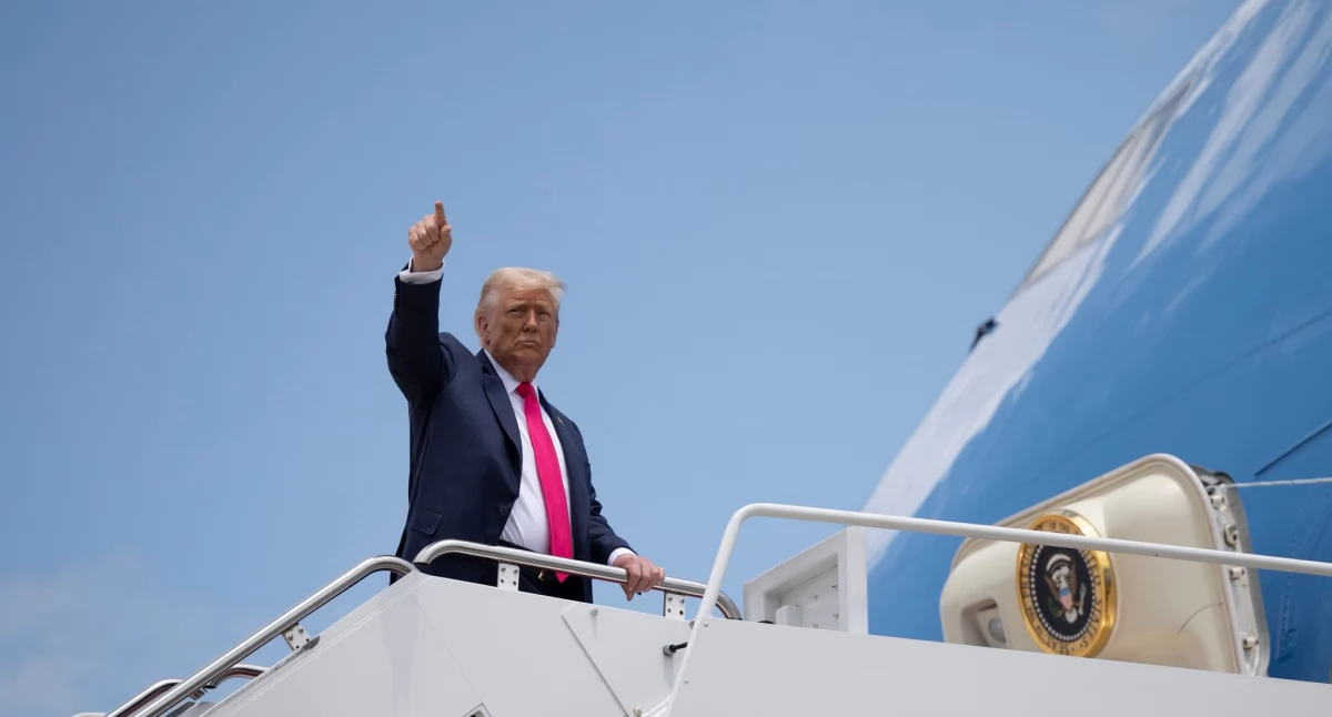 Biały Dom potwierdza u Trumpa przewlekłą niewydolność żylną