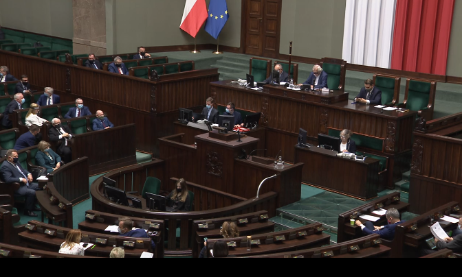 Sejm przyjął niektóre poprawki Senatu do ust. o Funduszu Medycznym