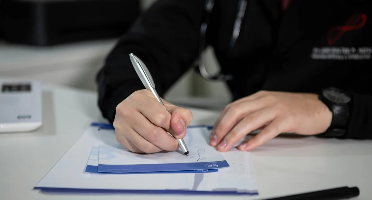 Ogólnopolski Strajk Kobiet nagłaśnia sprawę Górnickiego, który stanie przed sądem. Wypisywał recepty na pigułki „dzień po” bez upokarzających pytań