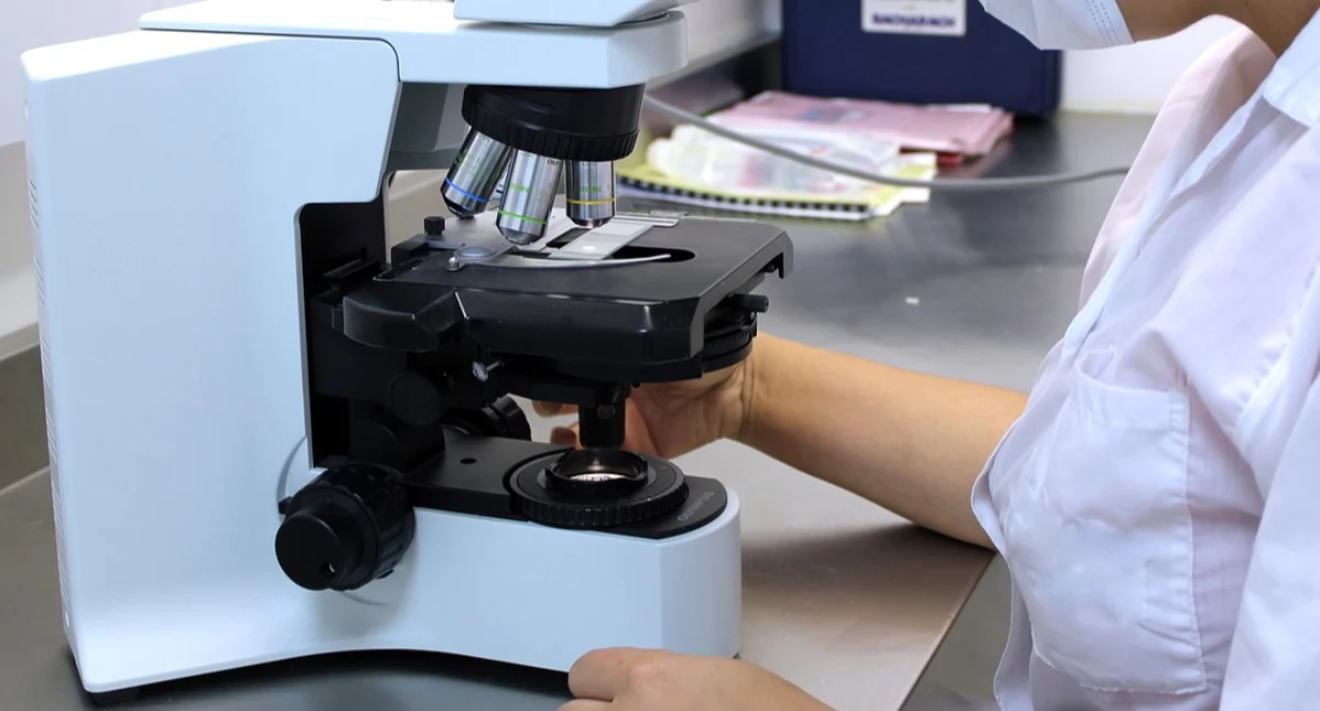 Immunoterapia zmienia rokowanie w rzadkim czerniaku – 90 proc. pacjentów reaguje na leczenie