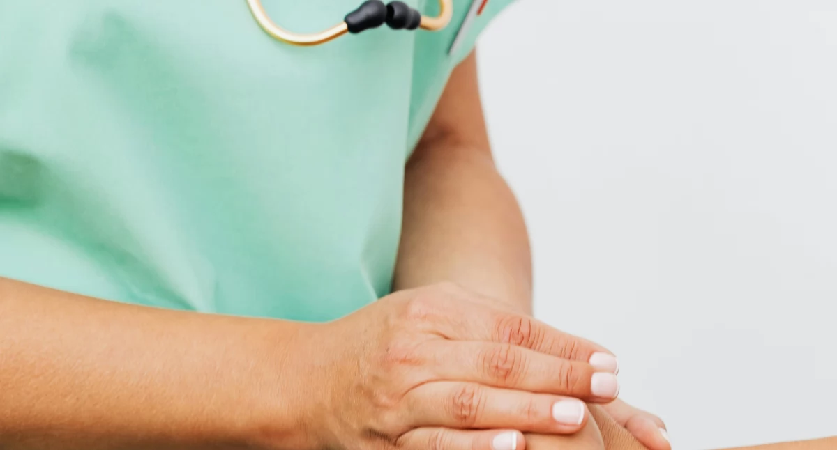 Odmowa przyjmowania leków w szpitalu psychiatrycznym – kiedy pacjent ma do tego prawo?