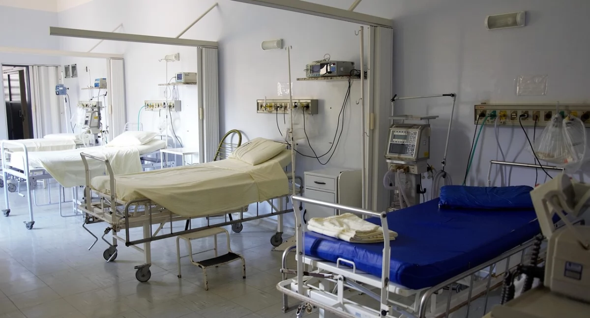 Szpital w Lublińcu tonie w długach. Drugi przetarg bez rozstrzygnięcia – kto przejmie placówkę?