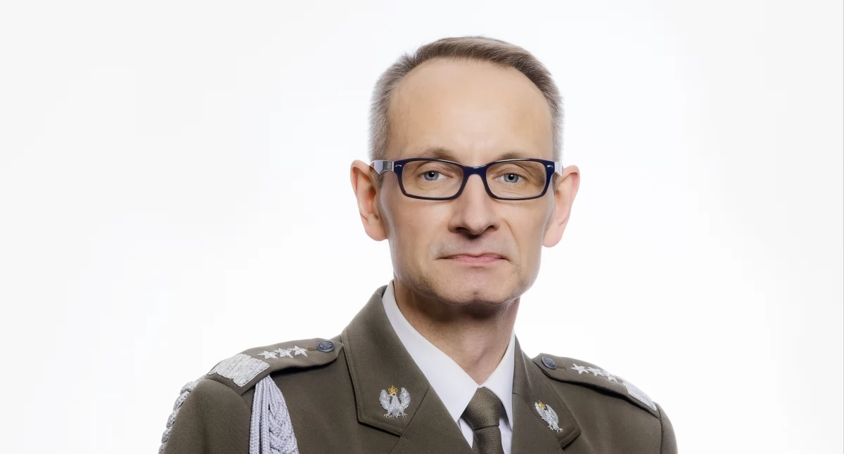 Gen. broni prof. Grzegorz Gielerak o bezpieczeństwie sprzętu medycznego w kryzysie: „Model just-in-time w ochronie zdrowia to prosta droga do katastrofy”