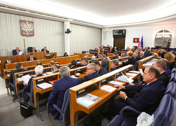 Senacka Komisja Zdrowia przyjęła nowelizację ustawy o informatyzacji
