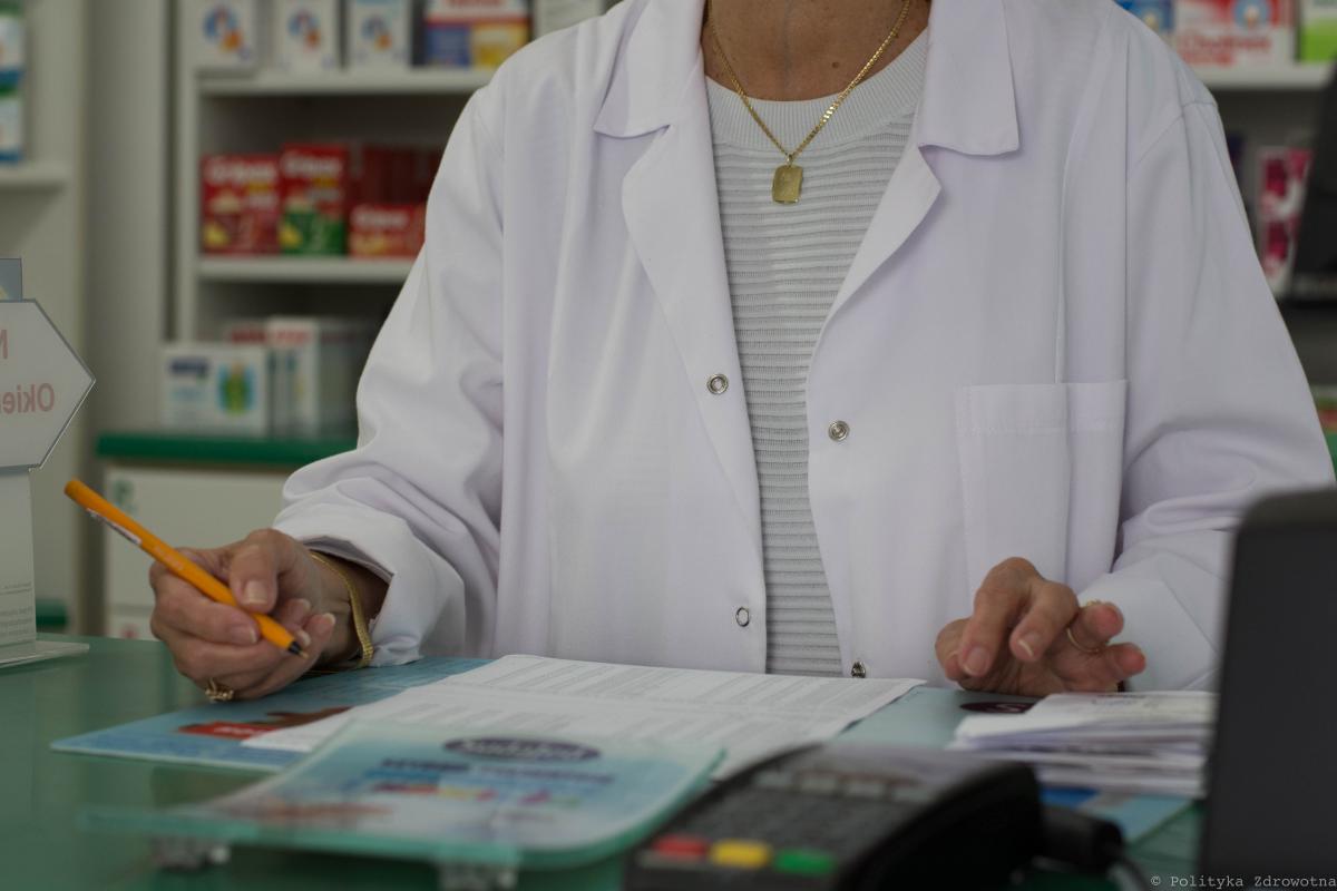 MZ: Samorząd aptekarski nie może opiniować kandydatów na kierowników aptek