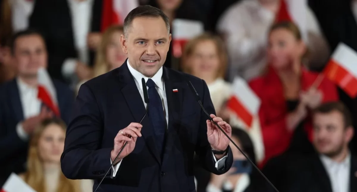 Decyzja prezydenta Nawrockiego ws. edukacji zdrowotnej syna wywołuje burzę. B. Nowacka: 