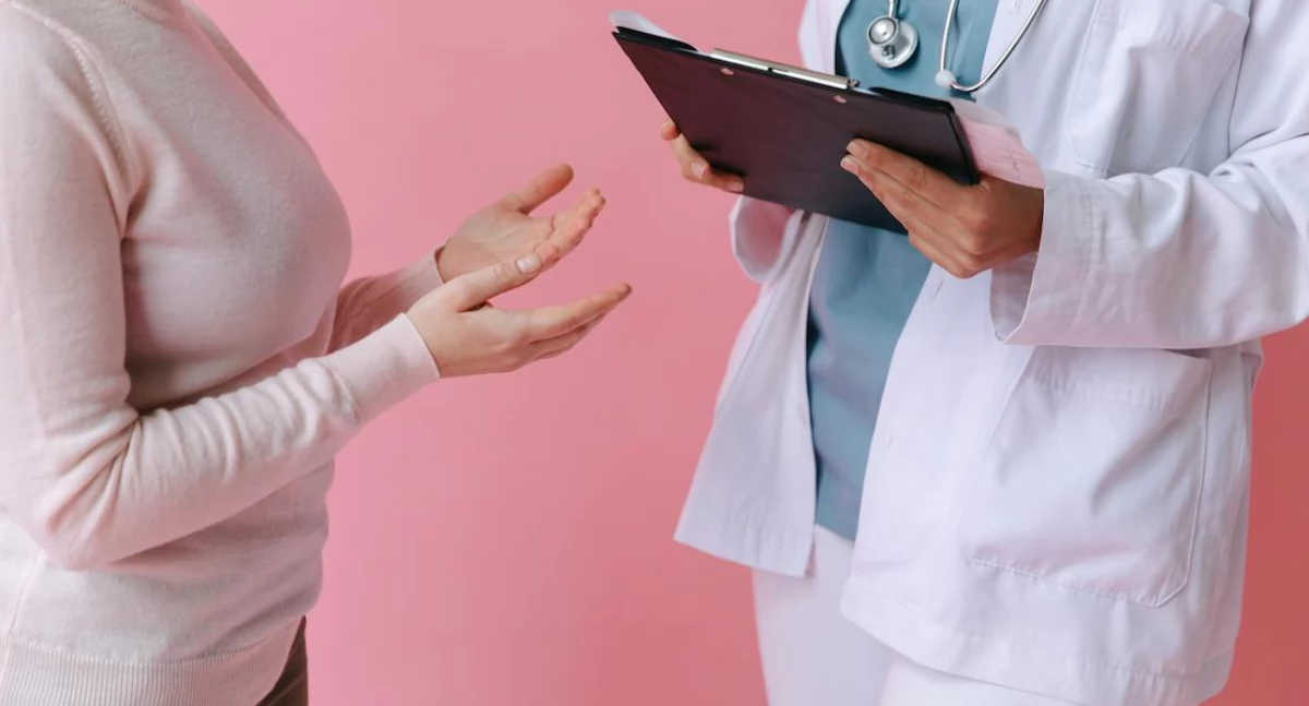 Koniec darmowych świadczeń medycznych dla Ukraińców bez pracy. Prezydent Nawrocki podpisał ustawę