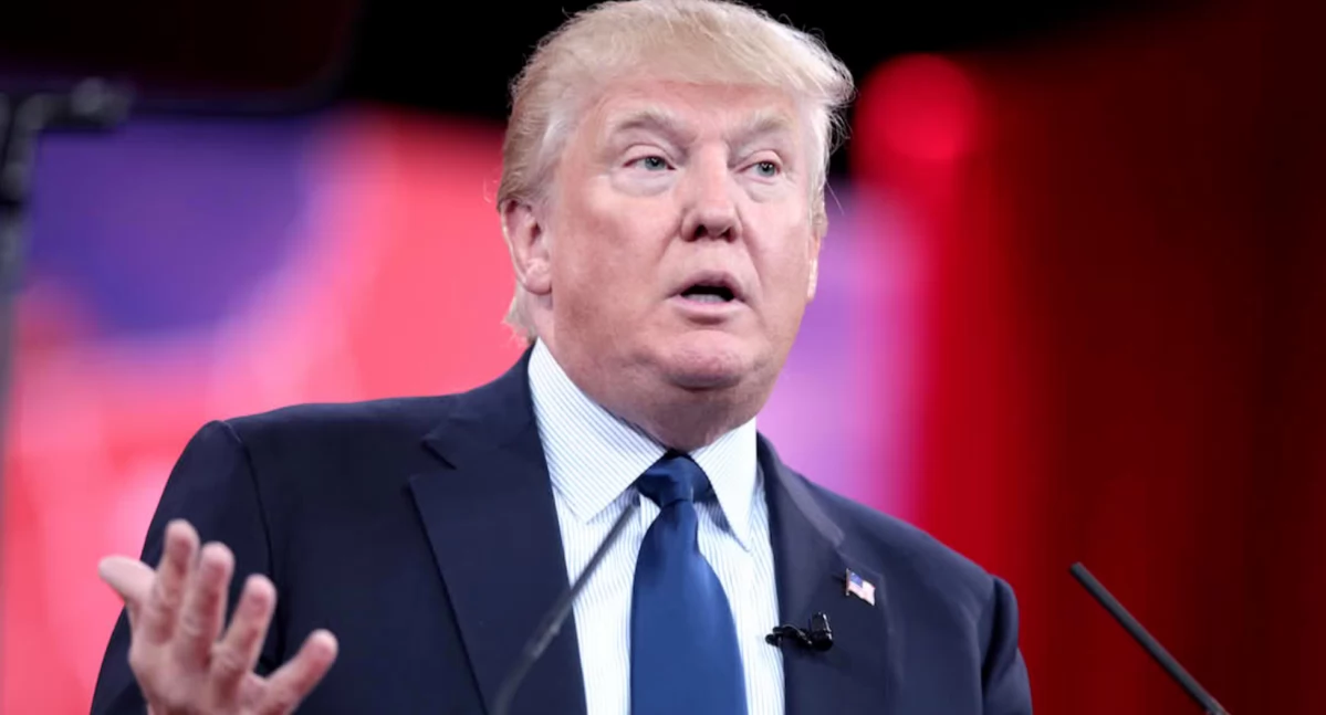Trump i Pfizer ogłaszają historyczne porozumienie w sprawie cen leków w USA