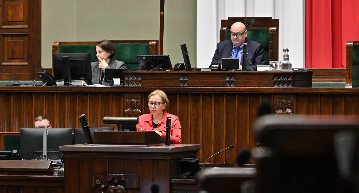Krok w tył w sprawie ustawy od alkotubek. Projekt wróci do konsultacji 